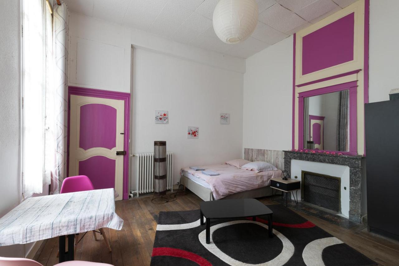 hôtel particulier SENS centre ville Extérieur photo