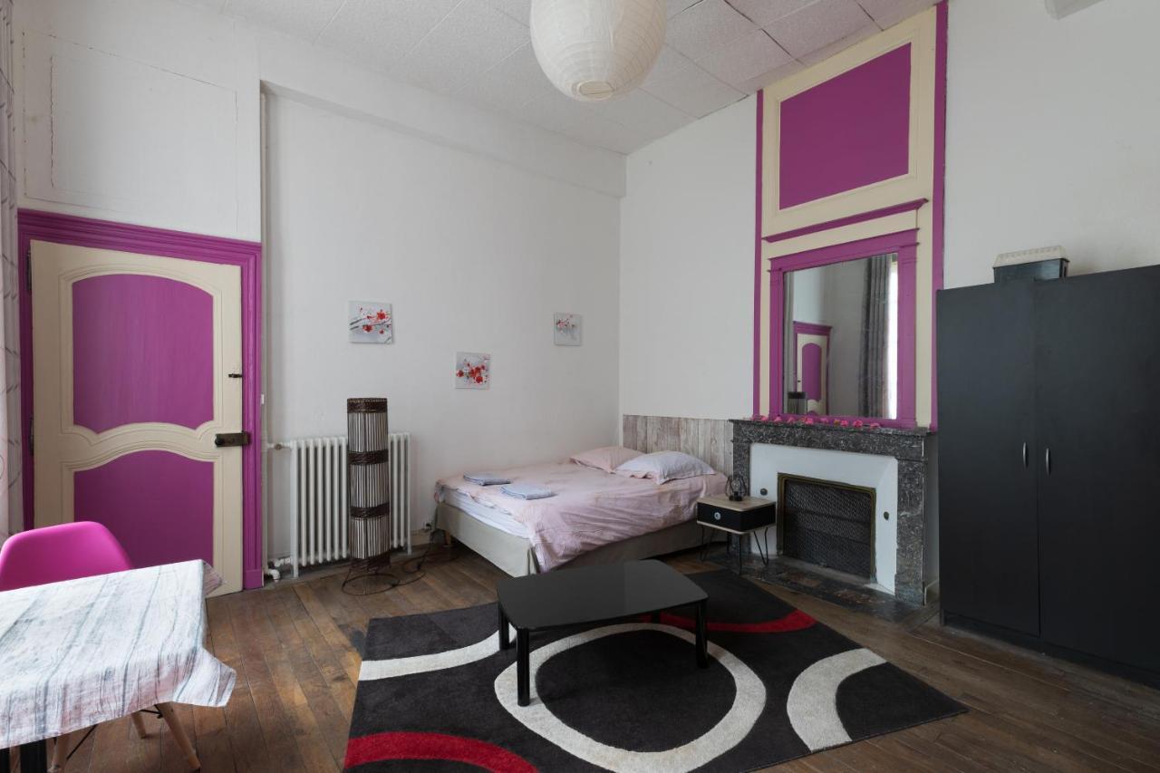 hôtel particulier SENS centre ville Extérieur photo