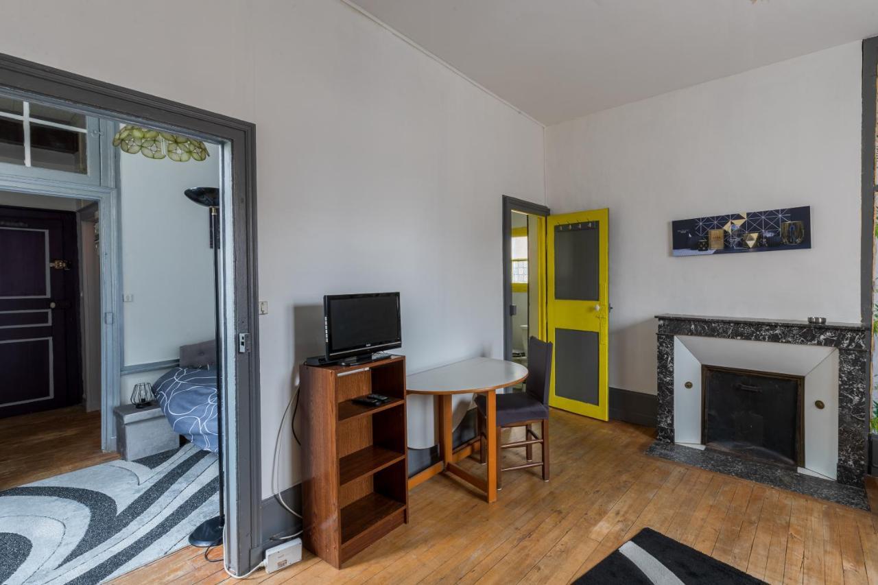 hôtel particulier SENS centre ville Extérieur photo